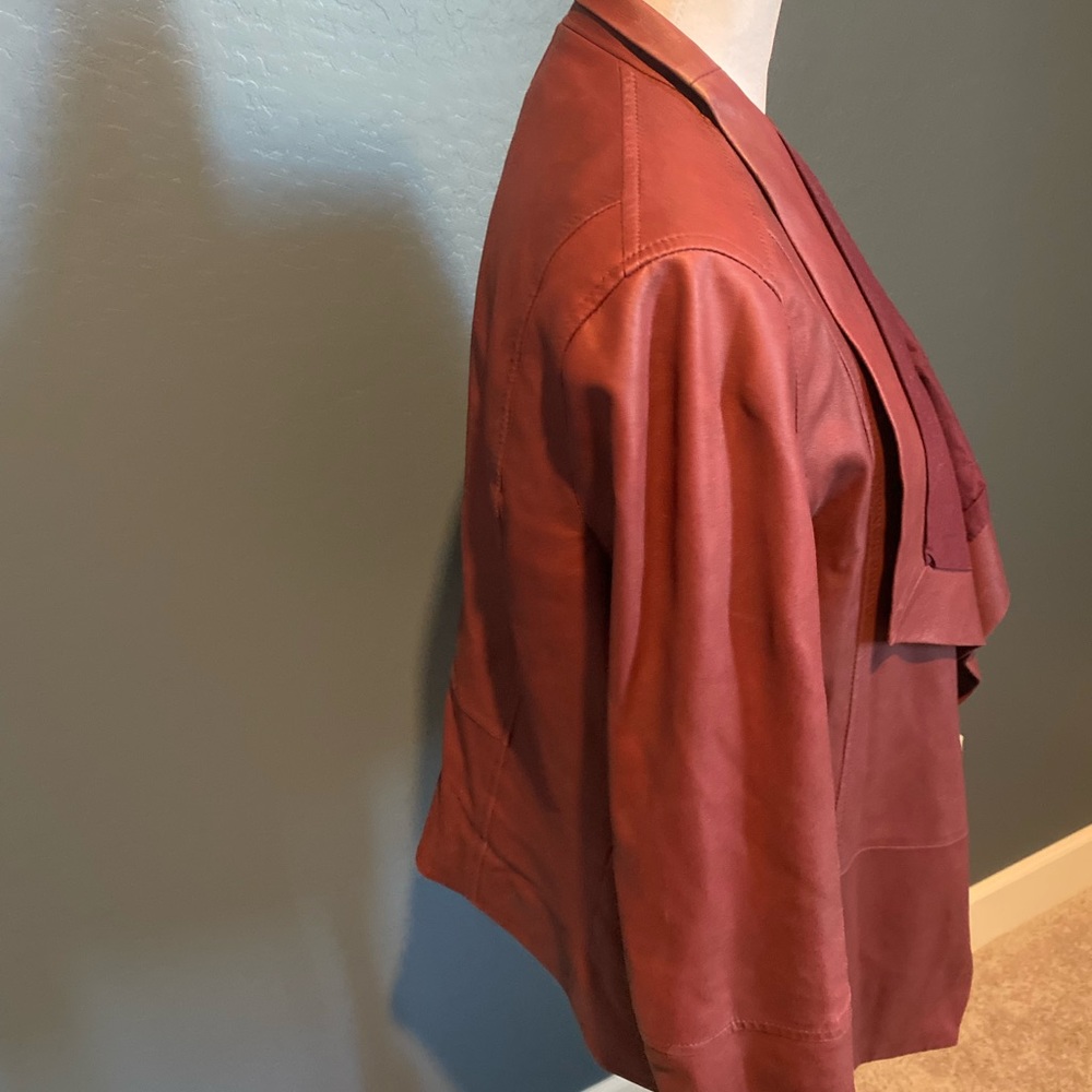 Vince leather jacket-burgundy - Picture 2 of 3
